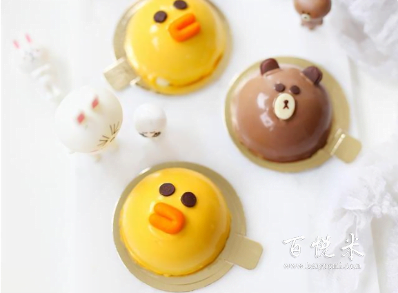 卡通黑巧慕斯蛋糕，學(xué)會了做給小朋友吃，小朋友肯定喜歡的小甜點(diǎn)